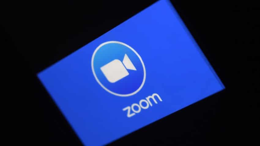 Escolas de NY pedem o fim do uso do aplicativo zoom em meio a preocupações de segurança