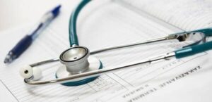 TRF5 MANTÉM EXIGÊNCIA DE DIPLOMA REVALIDADO PARA MÉDICOS ESTRANGEIROS ATUAREM NO BRASIL