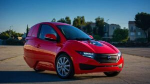 Solo EV First Drive - O veículo elétrico de três rodas é estranhamente atraente