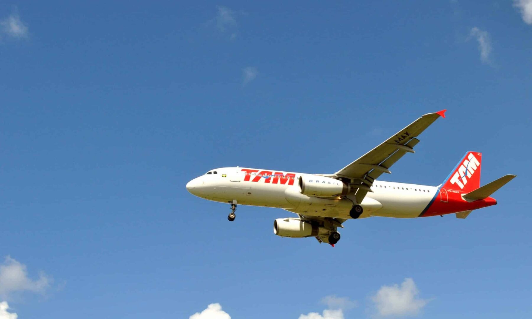 Segundo a consultoria IBA Group, cerca de 42 empresas do segmento faliram ou entraram em recuperação judicial no mundo em 2020. Esse número pode ultrapassar 70 até março de 2021, com os efeitos da Covid ainda pesando sobre as receitas das aéreas.