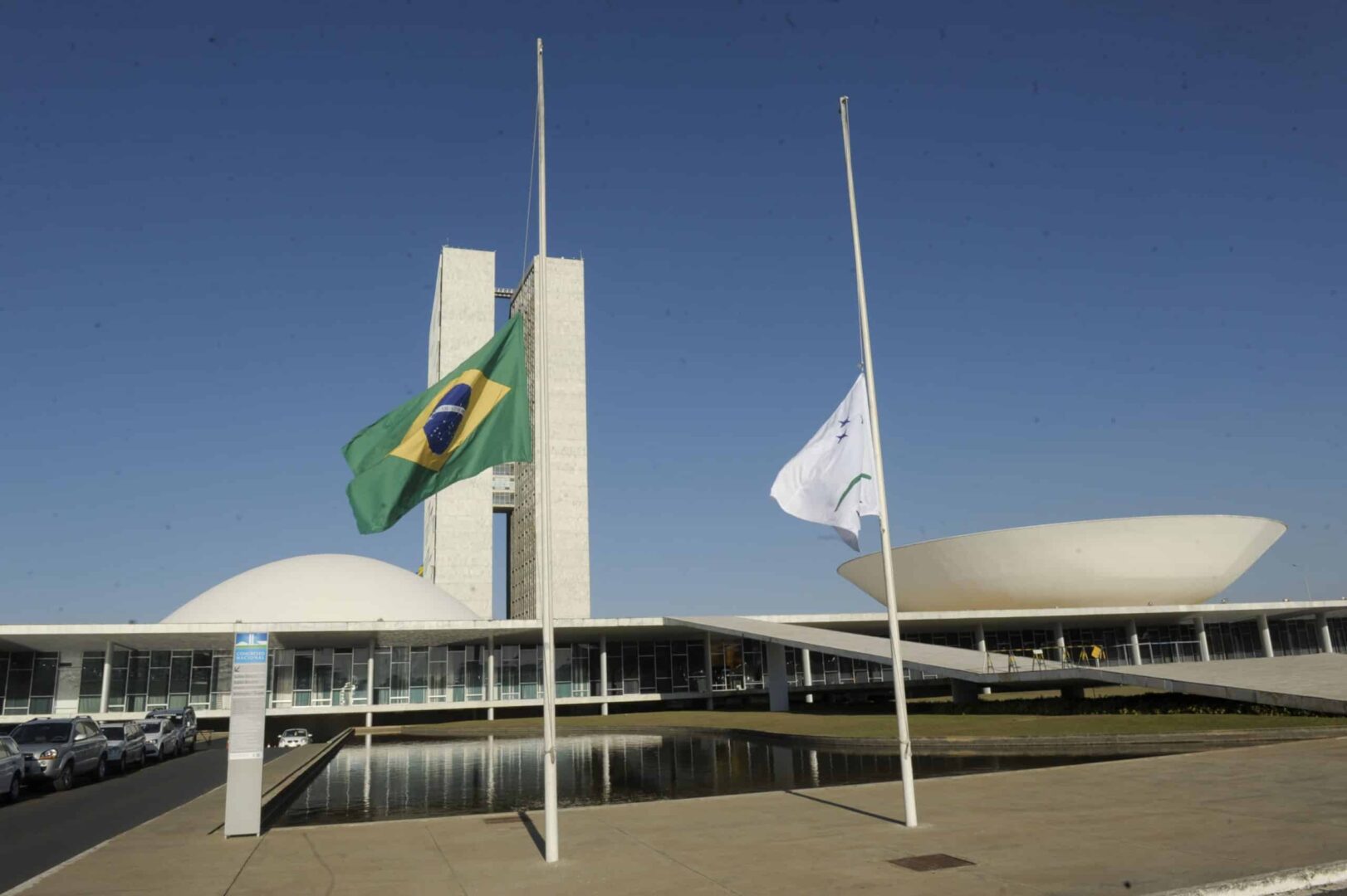 Durante a votação de emendas, o senador Marcio Bittar (MDB-AC) aceitou uma sugestão do PROS e excluiu o Fundo Nacional de Cultura e o Fundo dos Direitos da Criança e do Adolescente da lista de receitas que perdem o carimbo com a aprovação da PEC.