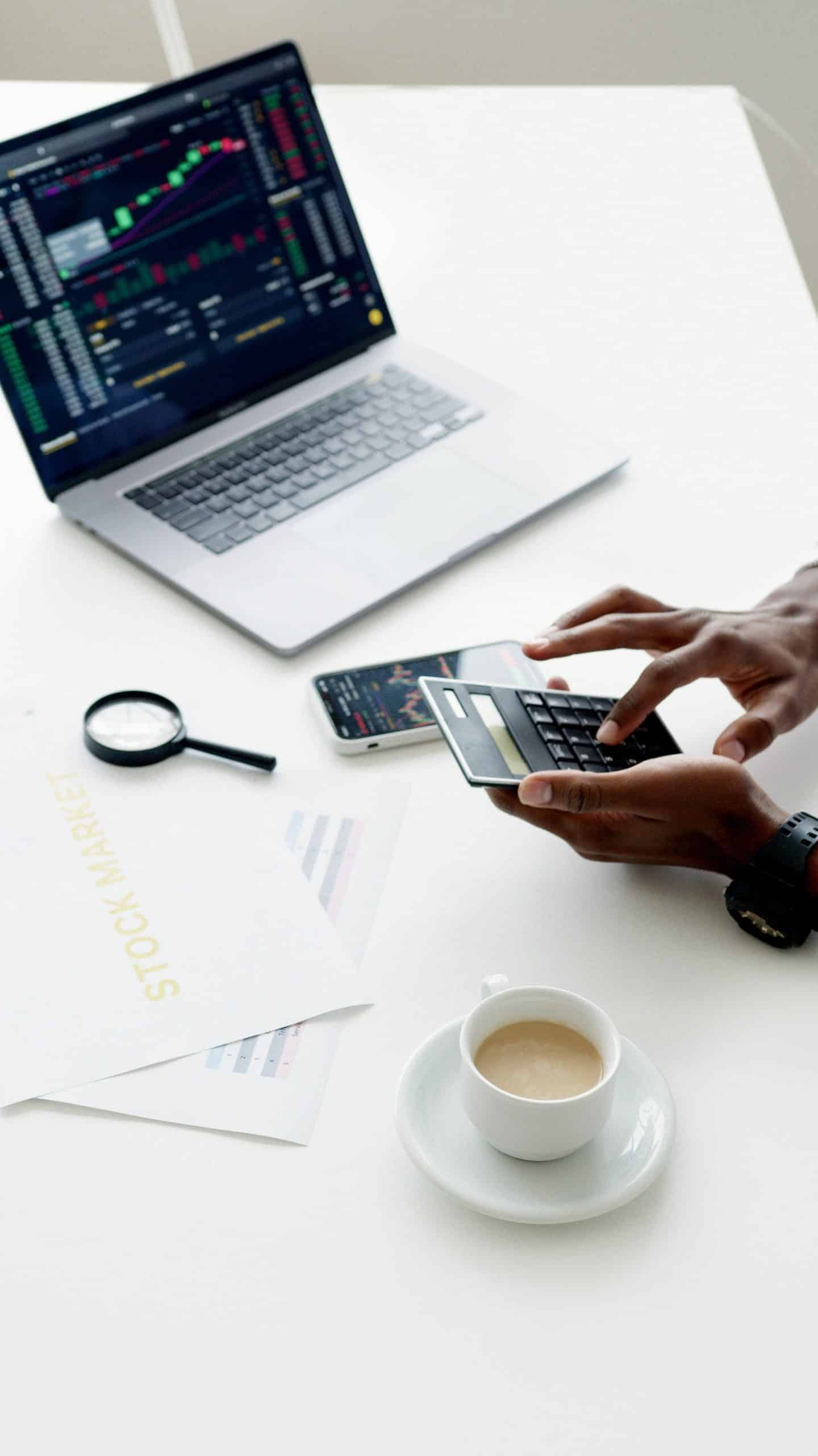 Se identificar alguma pendência na declaração, o contribuinte pode retificar a declaração, corrigindo as informações que porventura estejam equivocadas.