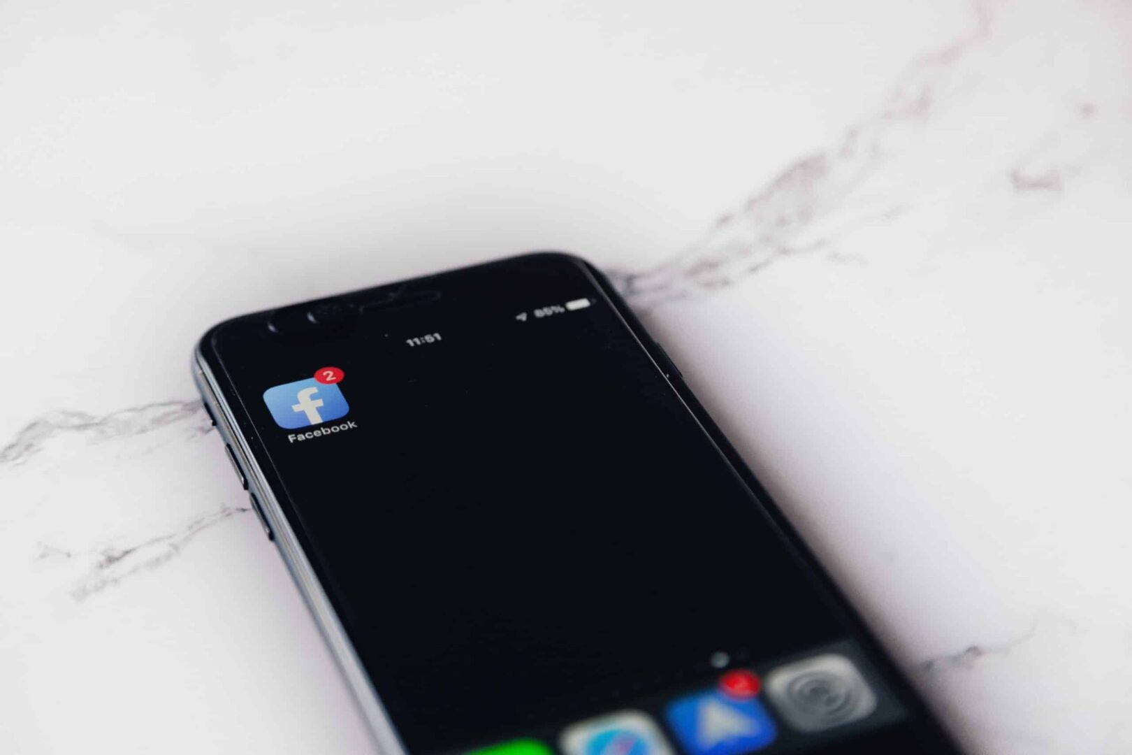 Além da participação na fundação da rede social, Saverin investe também em outros negócios.  