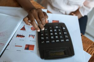 Falta de adequação à LGPD prevê bloqueio de banco de dados além de multas