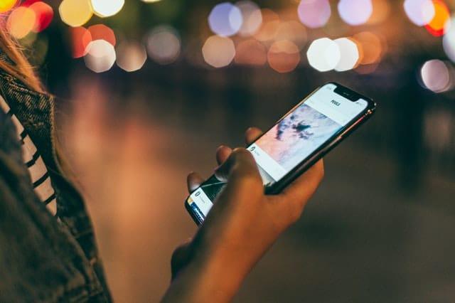 De forma fácil e segura, com poucos cliques o usuário interessado pode ter o serviço que necessita em alguns cliques.