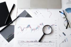 Na contramão do aumento do IOF, fintech põe R$ 100 milhões em linha de crédito para fornecedores, isenta do imposto