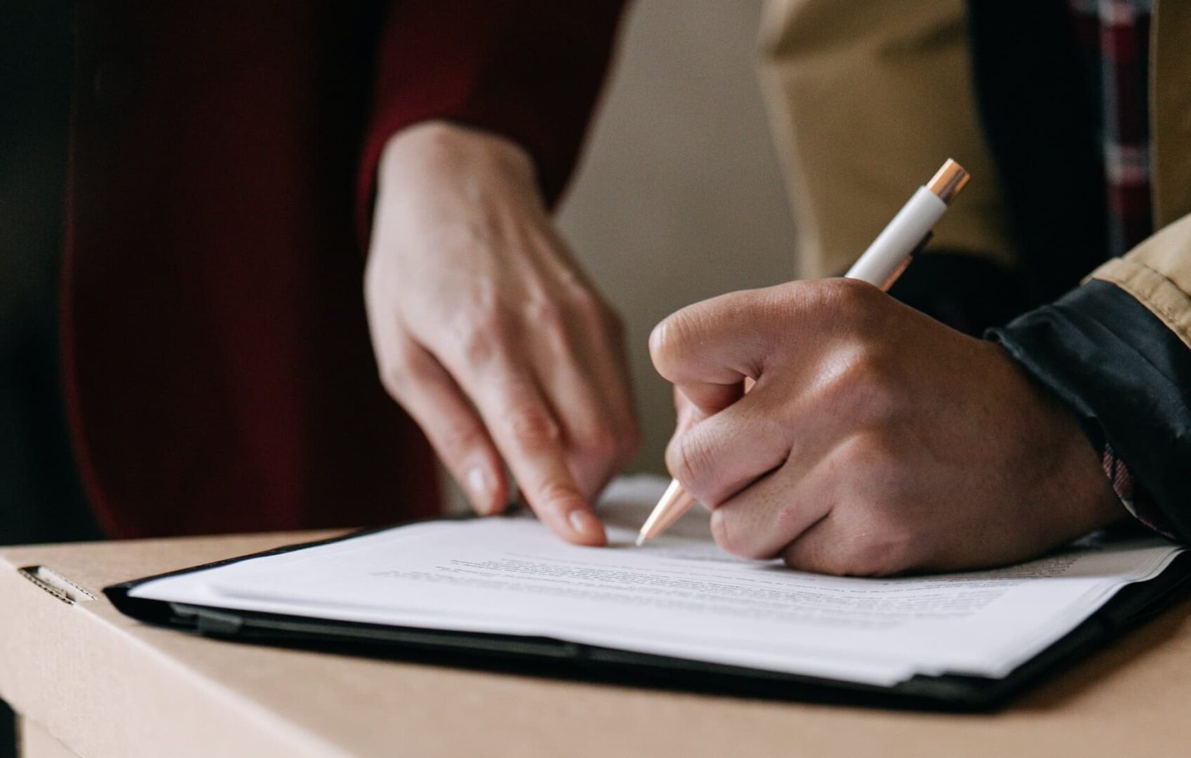 Foram 28 votos favoráveis e 18 contrários.