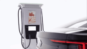 O sistema de iluminação do carregador orienta o usuário durante o processo de carregamento e mostra o estado de carga da bateria.(Foto: ABB Eletrificação/reprodução YouTube)