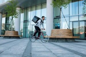 Entre 2019 e 2020, as vendas no delivery no China in Box cresceram mais de 20%, e hoje as vendas por esse canal já representam 75% do total comercializado pelo grupo.