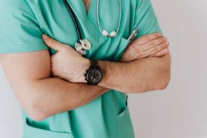 O objetivo do evento é mostrar a trajetória de dois cardiologistas que ampliaram suas habilidades profissionais e se tornaram gestores de empresas de saúde.