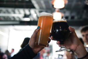 A aquisição que confirmará a entrada da Monster no mercado da cerveja deverá ser concluída ainda no primeiro semestre de 2022.