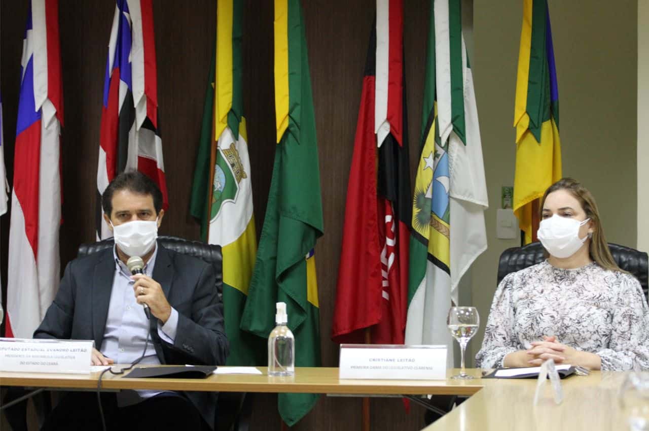 Assembleia Legislativa e Comitê da Cruz Vermelha assinam acordo