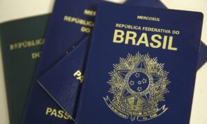 Autorização eletrônica de viagem para menores.