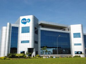 EMS compra a marca Dermacyd da Sanofi