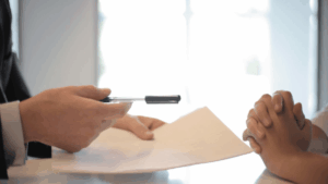 Regularização de imóveis fica mais rápida em SP com novas regras de adjudicação compulsória.