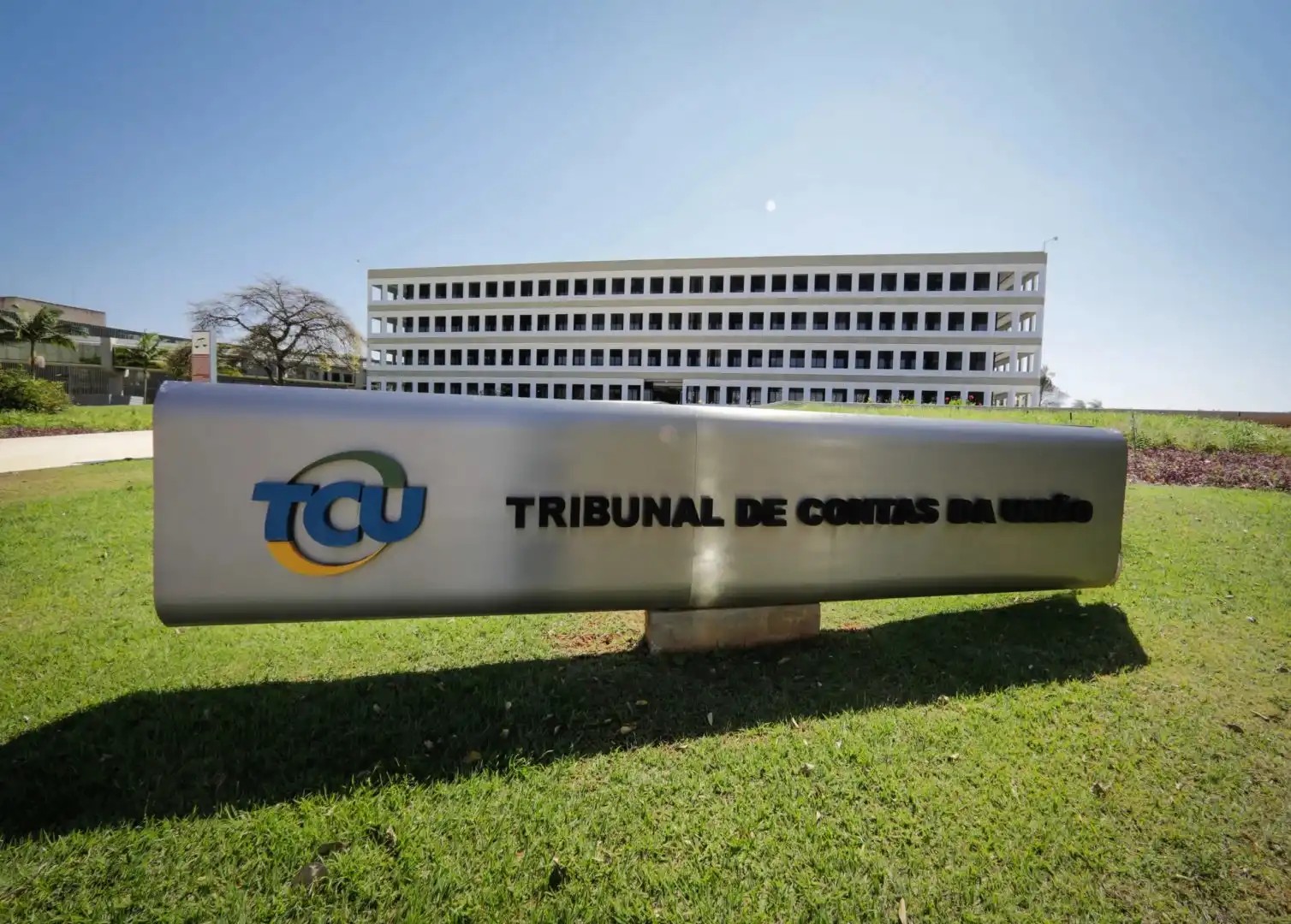 Na reta final dos debates e das contribuições para o projeto da nova reforma tributária (PEC 45/2019), o senador Eduardo Braga (MDB-AM), relator do texto, recebeu do Tribunal de Contas da União (TCU) um relatório de avaliação do projeto.
