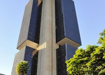 O Sindicato Nacional dos Funcionários do Banco Central (Sinal) anunciou que está entrando em uma segunda fase de sua operação-padrão que já dura dois meses.
