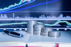 De acordo com o último relatório divulgado pela entidade, entre janeiro e agosto, o setor arrecadou R$ 111 bilhões, alta de 6,8% na comparação com igual período do ano passado.