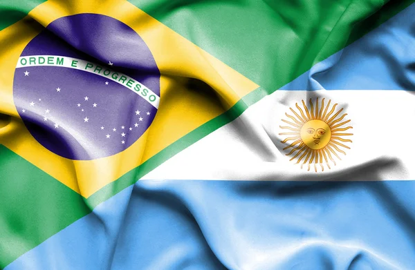 Brasil e Argentina fecham acordo de exportação.