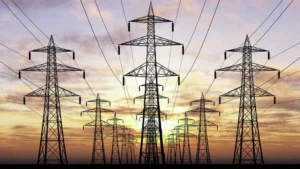 Linha de transmissão de energia elétrica.