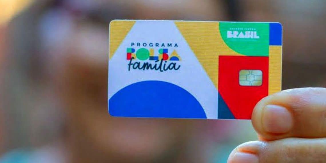 Cartão Bolsa Família: Consignados autorizados para beneficiários.