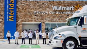 A Walmex é a maior cadeia de supermercados do México, com 2.890 locais e regularmente supera os rivais locais.