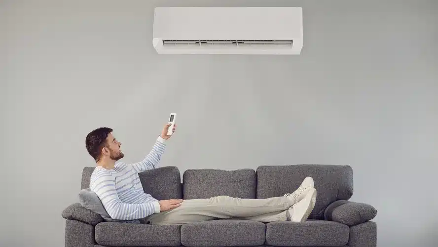 Com a intensificação do calor, as buscas por ar-condicionado atingem pico, impulsionando os preços na Black Friday. Eletrodomésticos lideram procura, aponta CNC.