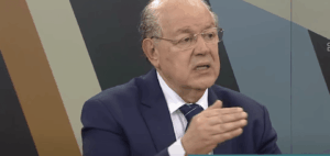 Luiz Carlos Hauly é considerado um dos "pais" da reforma tributária, aprovada no ano passado após décadas de debates.
