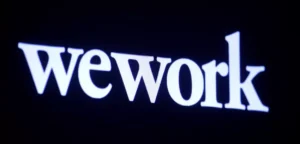 WeWork nos EUA pede proteção à falência; unidades brasileiras independentes e sem alterações. Crescimento de 31% na receita na América Latina.