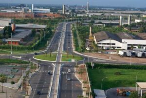 Cinco cidades do Ceará foram destacadas em ranking nacional de negócios na indústria.