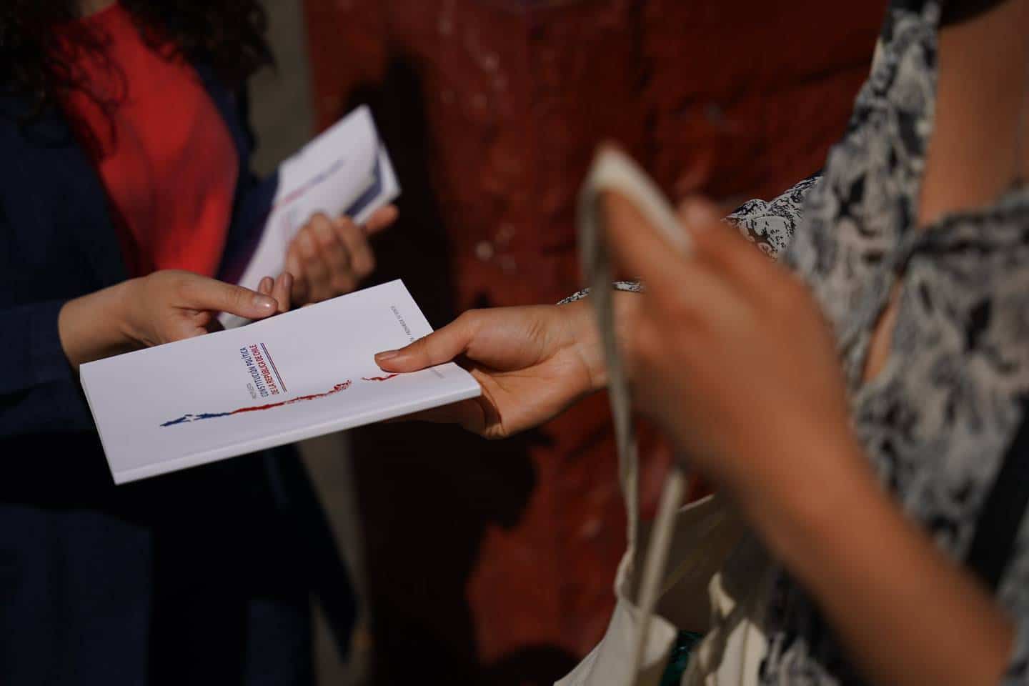 Chilenos rejeitam proposta de Constituição em plebiscito