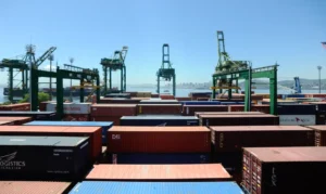 Balança comercial do Brasil atinge novo recorde