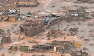 Tragédia de Mariana (foto: Agência Brasil/Antoni Cruz)