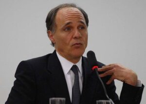 Banqueiro Daniel Dantas e sua trajetória empresarial