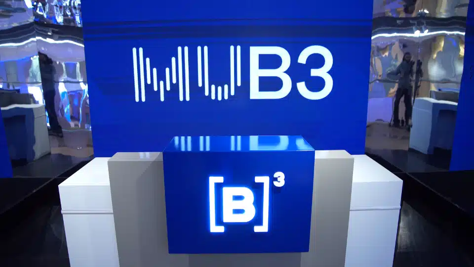 B3