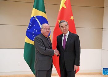 Relações Brasil-China: chanceler Wang Yi visita Brasil