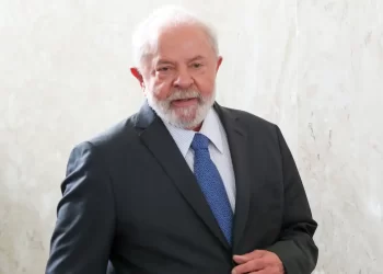 Déficit zero e emendas: Lula sanciona Lei Orçamentária 2024