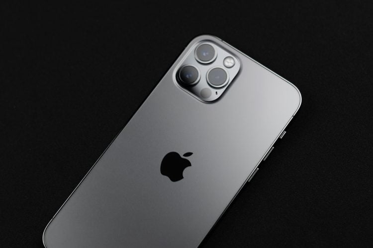 Iphone - Apple (Foto: Paolo Giubilato - Unsplash) - China