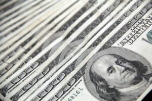 Reservas internacionais do Brasil crescem em 2023