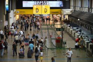 Companhias Aéreas Expandem Operações em 2024
