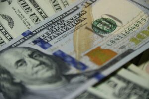 Mercado antecipa decisão do Fed: bolsas de NY flutuam