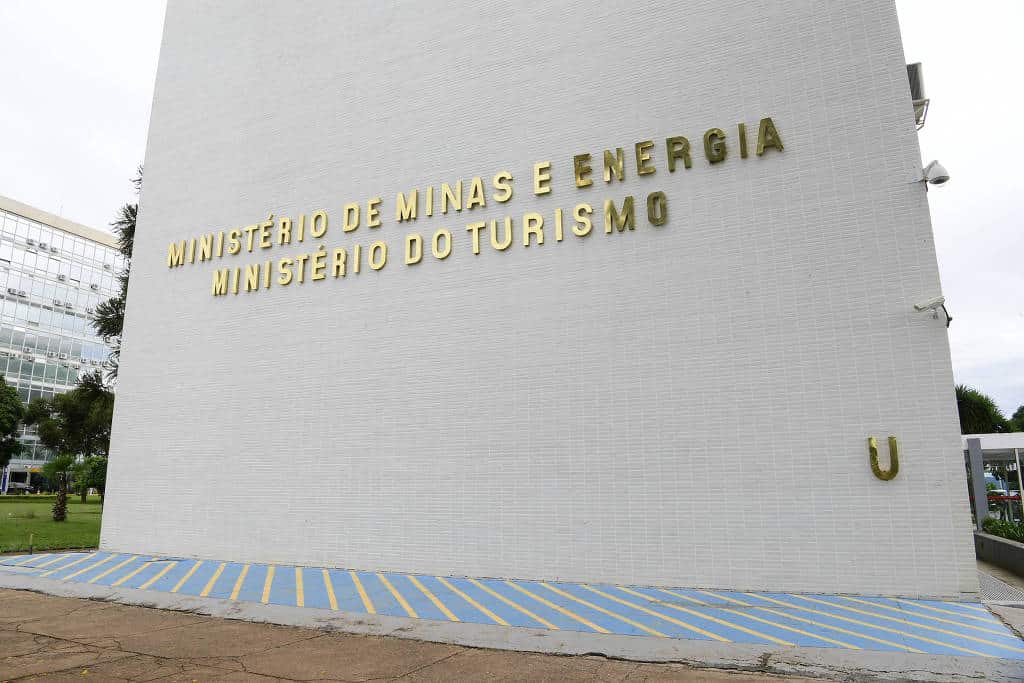 FINEP lança com MME editais para financiamento de projetos de inovação para Energias Renováveis e Bioeconomia