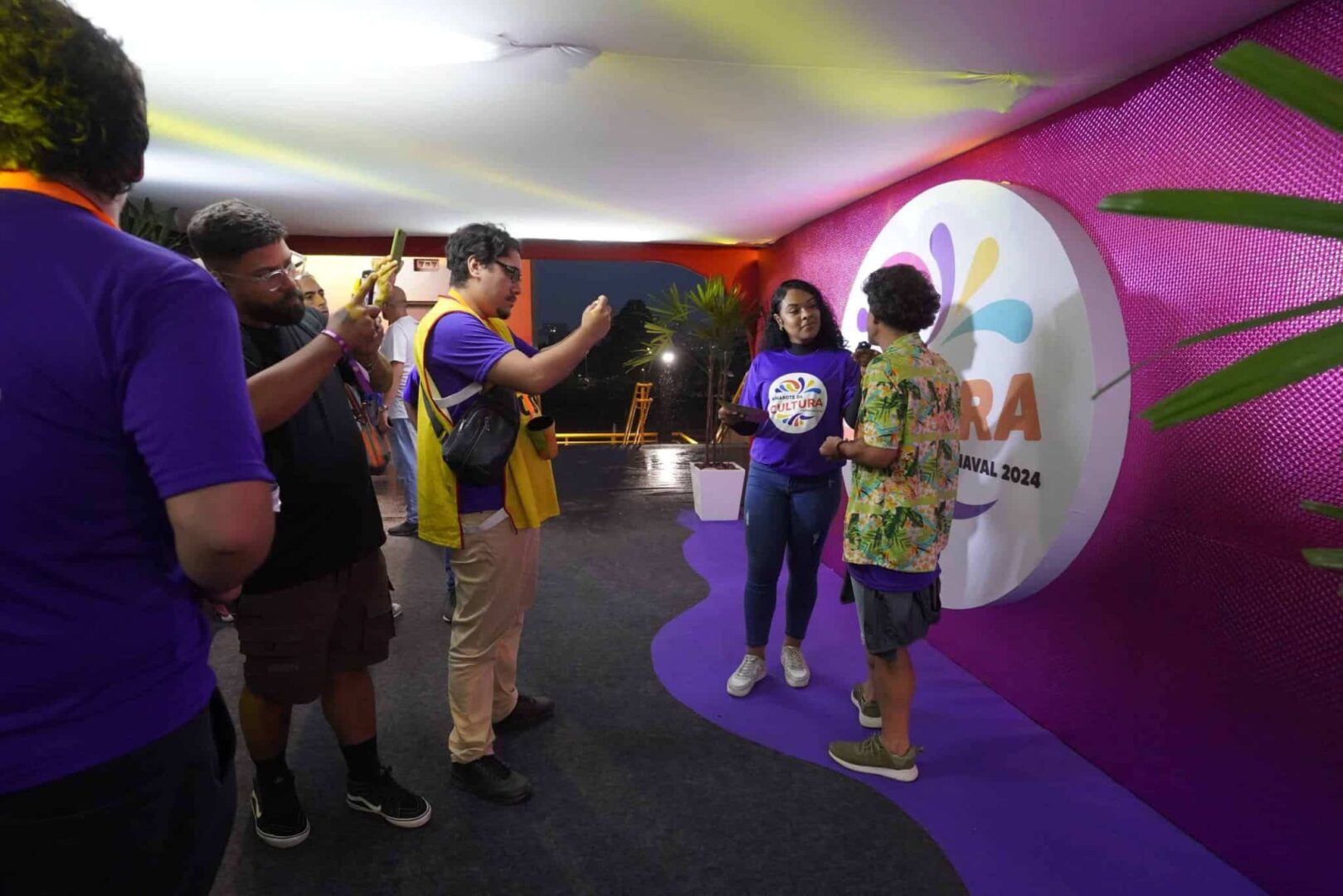 Prefeitura de SP é acusada de custear camarote infantil com open bar