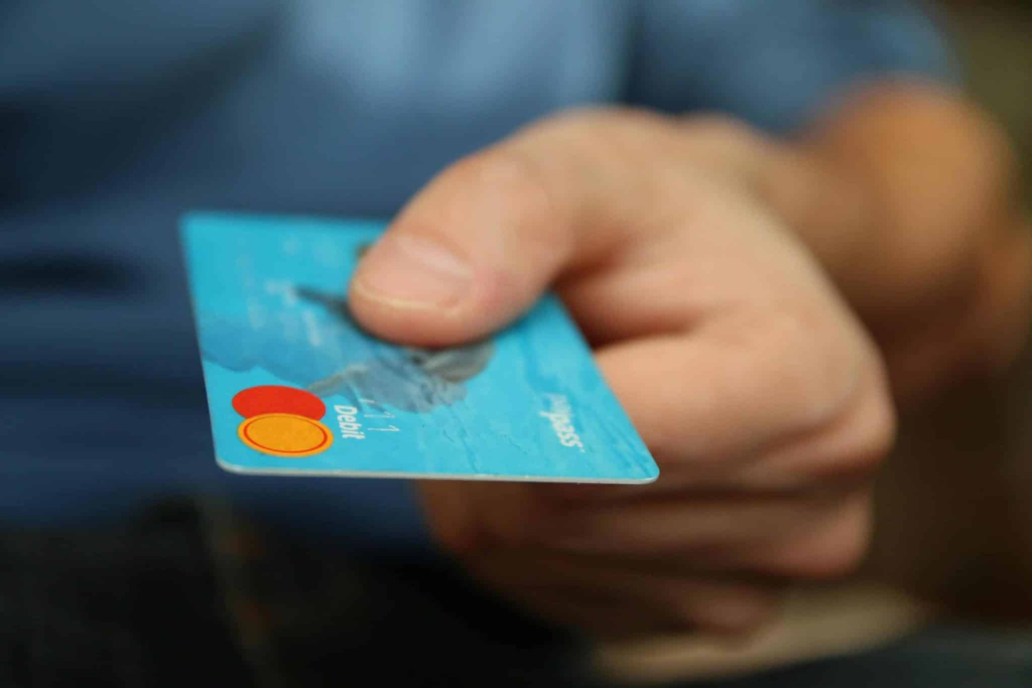 Fusão de gigantes do cartão de crédito balança setor. (Foto: Pixabay/Pexels)