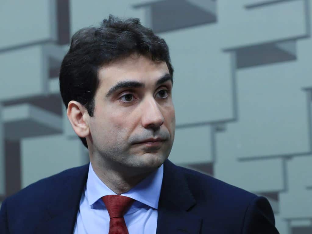 Queda de investimentos Brasil