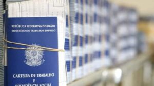 participação dos salários no PIB