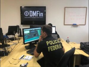 Polícia Federal investiga 60 mil