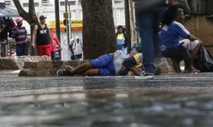 Crescimento da população de rua em São Paulo