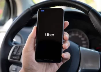 Uber Adolescentes: novo recurso entra em vigor no Brasil
