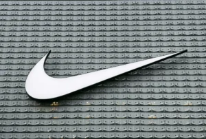 NIKE tem queda nas vendas